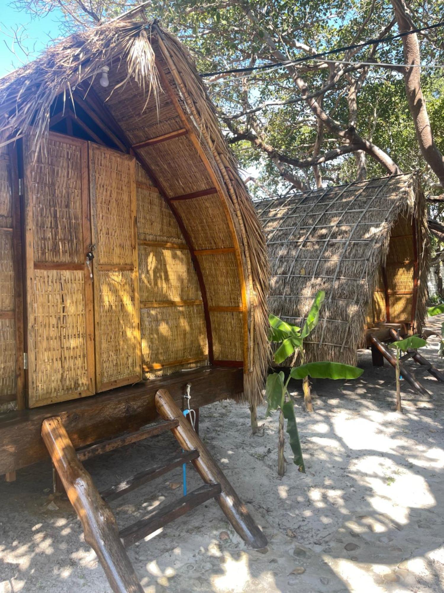 A Pousada Rafikis Retreat Derm Tkov Village Exterior foto